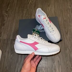 NWT Diadora Women's White and Pink Leather CROSS JB Sneakers size 10 men’s 8.5